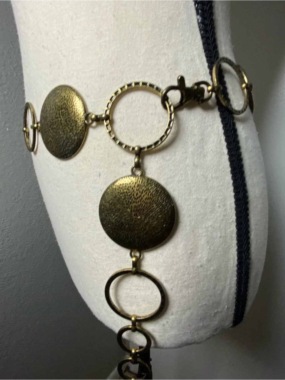 Vintage Antique Gold Etched Circle Chain Belt One Size